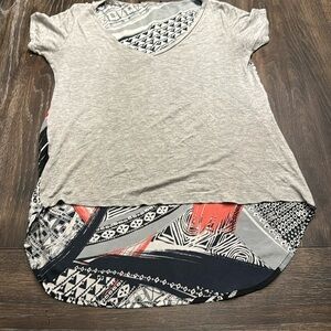 🟤 HONEY PUNCH WOMENS HIGH-LOW GRAY TOP SIZE SMALL